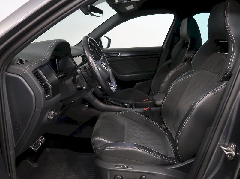 Škoda Kodiaq (2023) SPORTLINE 2.0TSI 140KW 4x4 DSG - fotka 13 z 42