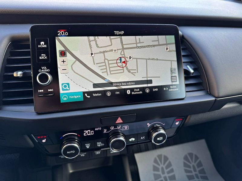 Honda Jazz (2026) CROSSTAR 1.5eHEV 122k AKCE !!! - fotka 26 z 32