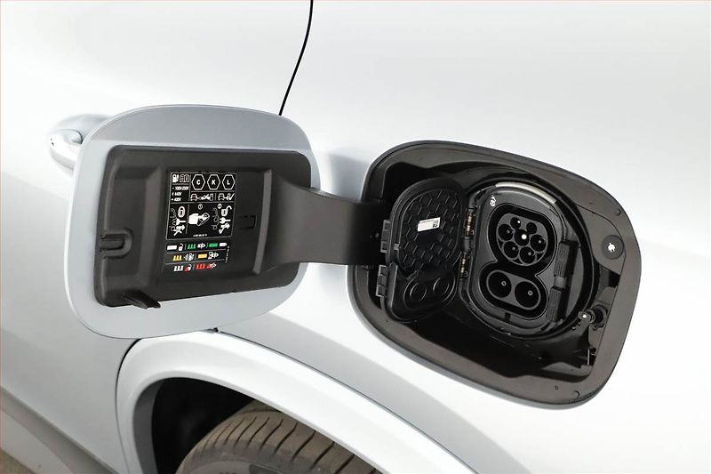 Mercedes-Benz GLC (2025) 300 de 4MATIC, AMG LINE - fotka 29 z 29