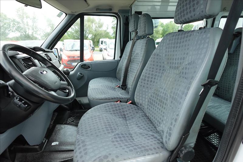 Ford Transit 2,2 TDCI  L2H2 9MÍST BUS KLIMA - fotka 19 z 30