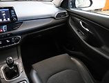Hyundai i30 (2018) Premium 1.6 CRDi, Navi - náhled 8