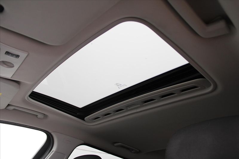 Ford Mondeo 2.0 TDCI 120kW TITANIUM NAVI - fotka 24 z 25