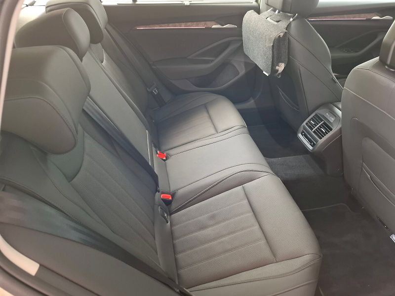 Škoda Superb (2025) COMBI L&K TD 110/2.0 A7F - fotka 23 z 30