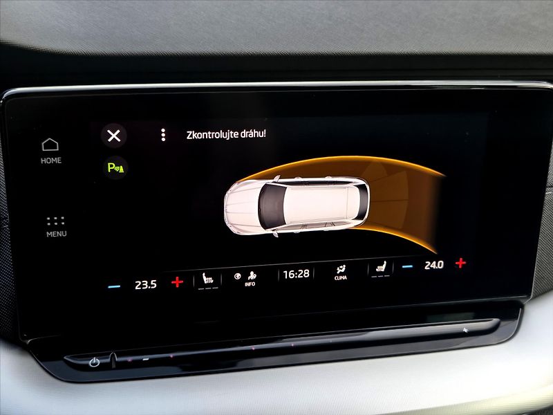 Škoda Octavia 2,0 TDi DSG Style First Editio - fotka 22 z 26