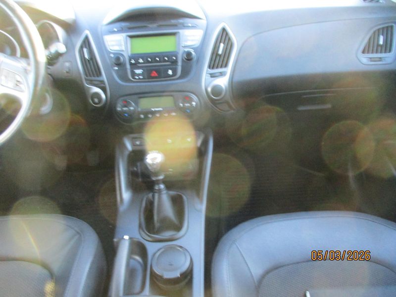 Hyundai ix35 (2015) 1,6 i - fotka 7 z 10