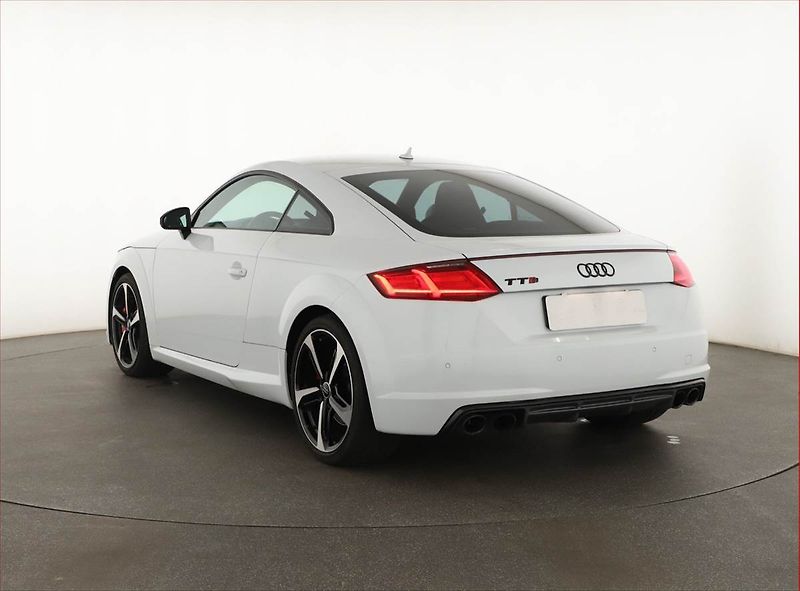 Audi TTS (2015) 2.0 TFSI - fotka 4 z 29