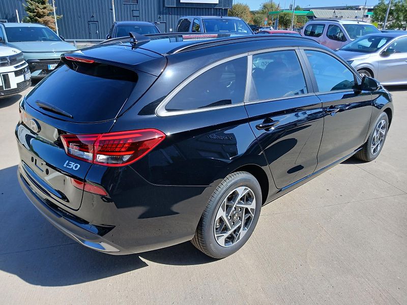 Hyundai i30 1,6T-GDI DCT N -LINE GO CZECH - fotka 6 z 12