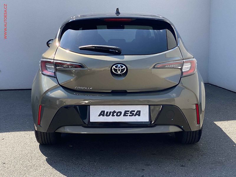 Toyota Corolla (2019) 1.2, 1.maj,ČR, Selection - fotka 5 z 20