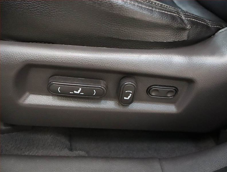 Hyundai Santa Fe (2010) 2.2 CRDi, 4X4, Kůže, Xenony - fotka 18 z 19