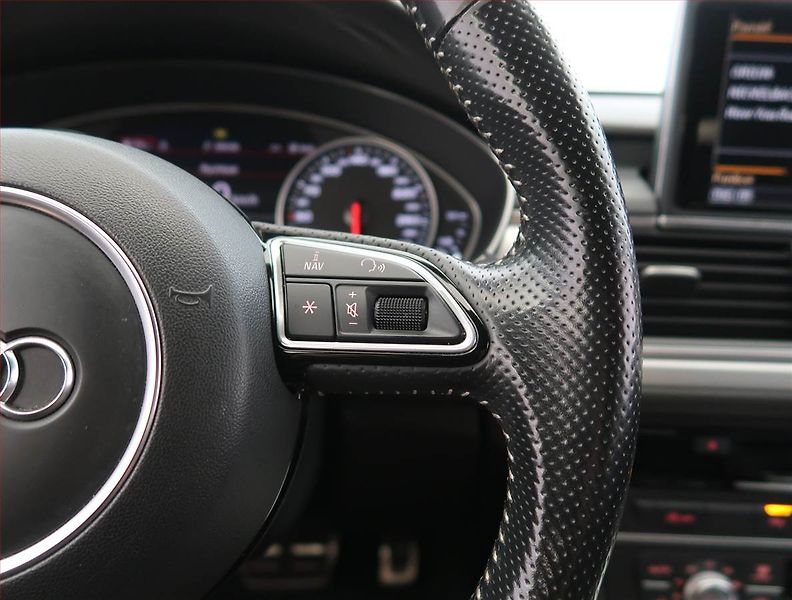 Audi A6 (2017) S line 3.0 TDI - fotka 17 z 24