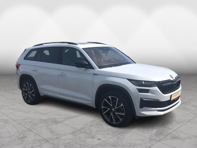 Škoda Kodiaq 2,0 TDI DSG 4x4 Sportline - fotka 6 z 30
