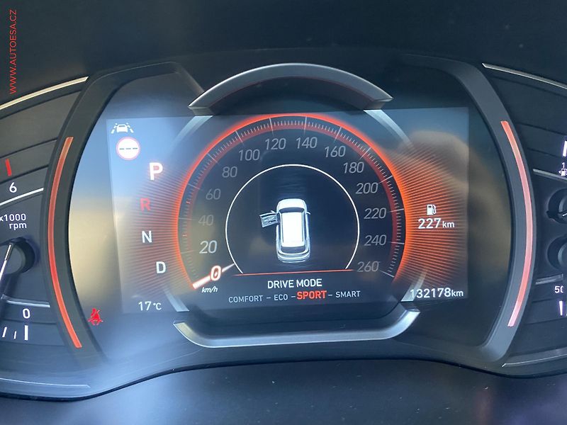Hyundai Santa Fe (2019) 2.2 CRDi 4x4, ČR, AT, LED, TZ - fotka 20 z 21