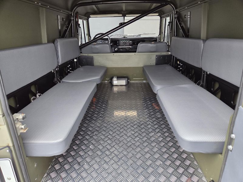 Land Rover Defender TDi HOBSON Military - RENOVACE - fotka 18 z 44