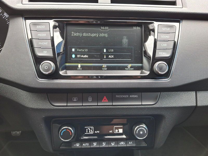Škoda Fabia (2018) Combi Style 1,0TSi 70kW - fotka 21 z 35