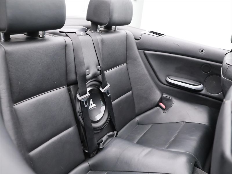 BMW Řada 3 3.0 330i 170kW Mpaket BiXenon - fotka 17 z 28