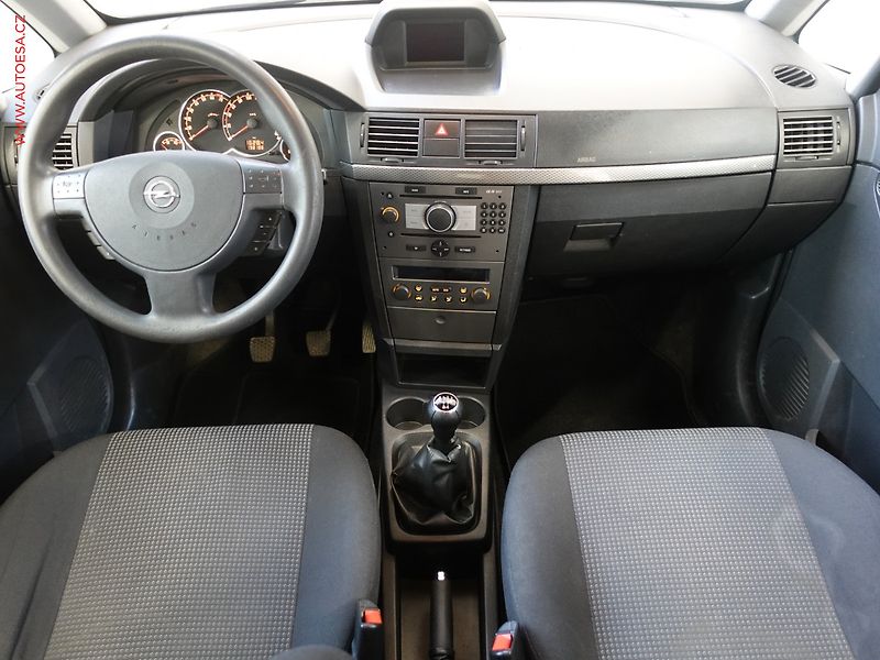 Opel Meriva (2009) 1.6 16V, Panor. AC - fotka 8 z 23