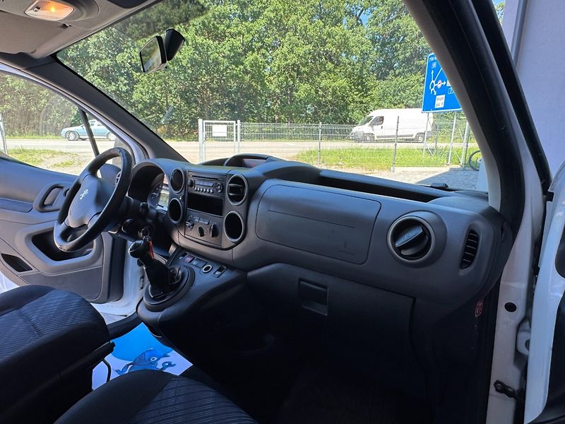 Peugeot Partner (2010) Tepee 1.6 HDi - fotka 14 z 29
