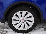 Jaguar E-Pace (2018) 2.0 D, LED, navi, kamera - náhled 19