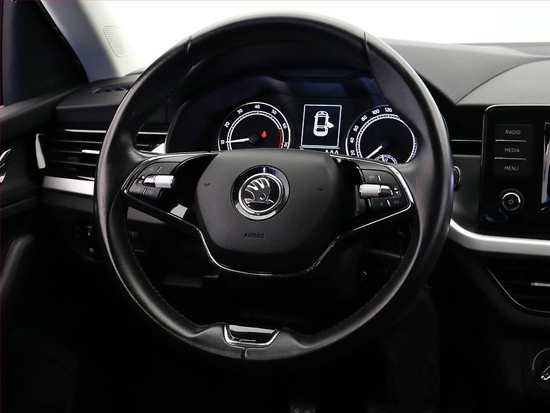 Škoda Scala (2021) Ambition 1.0 TSI, ČR,1.maj - fotka 13 z 15