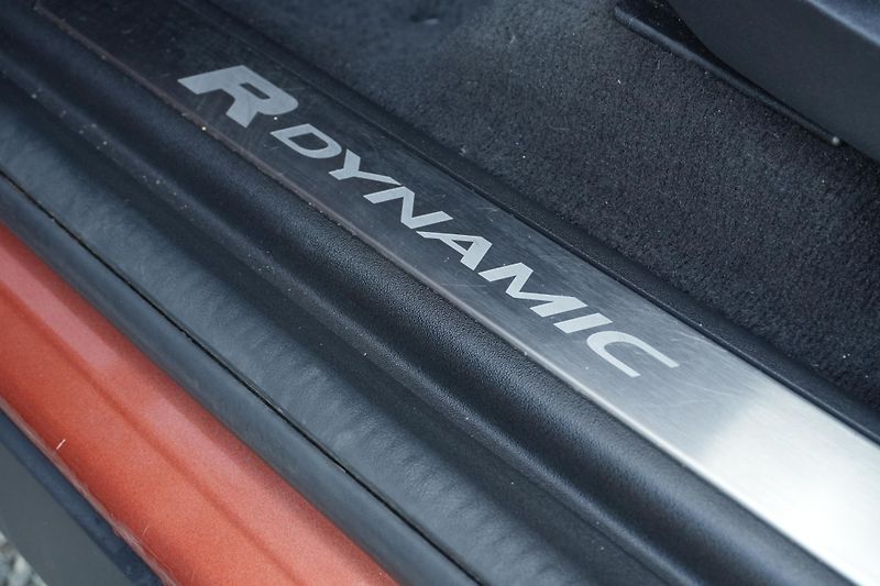 Land Rover Discovery Sport P200 R-Dynamic SE, DPH, Tažné - fotka 33 z 40
