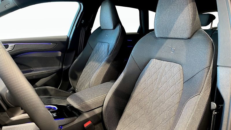 Audi A6 TDI q S-Line NezTop Matrix 360 - fotka 8 z 17