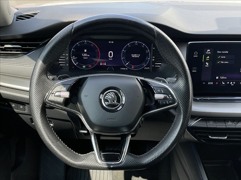 Škoda Octavia 2,0 TDI DSG Ambition Plus PDC - fotka 8 z 23