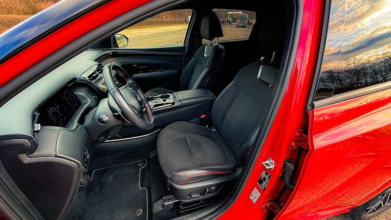 Hyundai Tucson (2022) HEV, 169Kw, 4x4, PREMIUM, TOP! - fotka 11 z 39