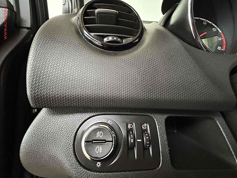 Opel Meriva (2016) 1.4i, AC, temp - fotka 13 z 18