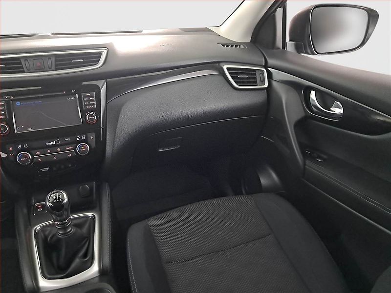 Nissan Qashqai (2016) 1.2 DIG-T, Serv.kniha, Navi - fotka 8 z 17