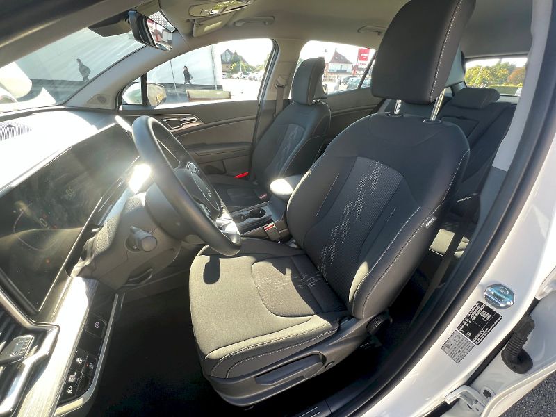 Kia Sportage (2025) Exclusive 1.6T-GDi 117kW 6°man - fotka 10 z 30
