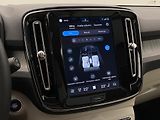 Volvo XC40 B4 DARK ULTRA AUT CZ - náhled 39