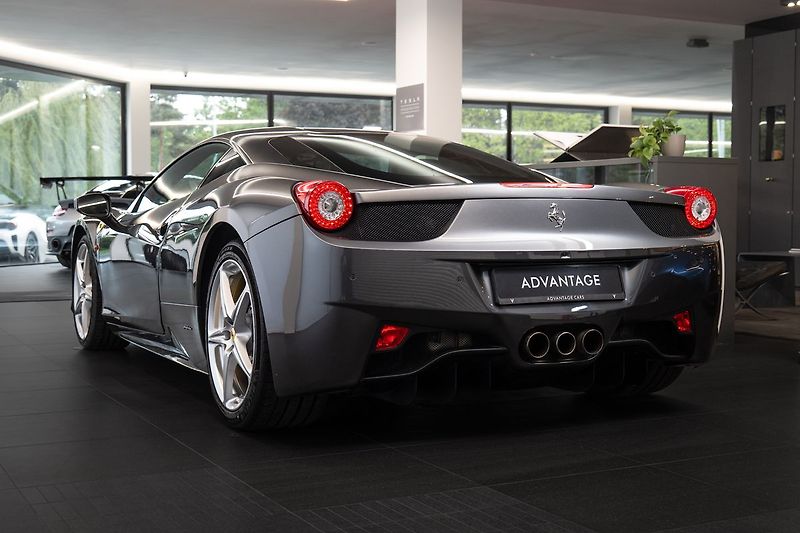 Ferrari 458 - fotka 4 z 22
