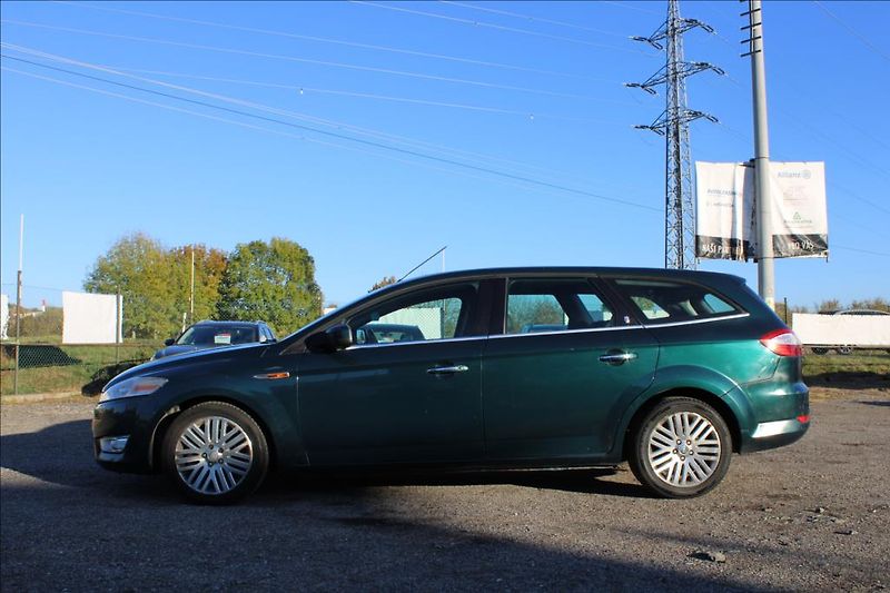Ford Mondeo 2,0 TDCi  STK 9/27,DIG.KLIMA - fotka 8 z 26