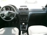 Škoda Yeti 2,0TDI KLIMA 81kW - náhled 18