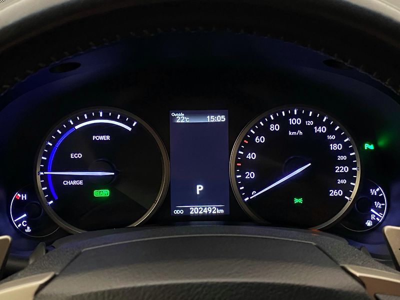 Lexus NX 300h AWD AUT CZ  - fotka 25 z 44
