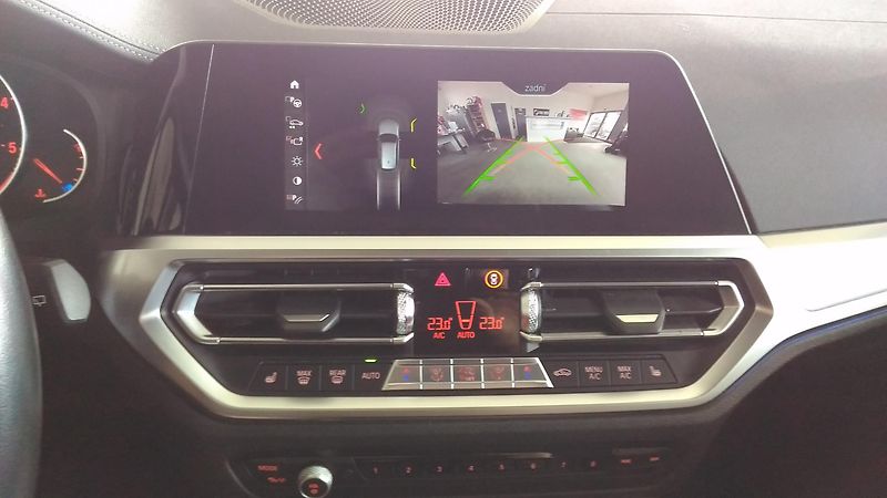 BMW Řada 3 (2020) 320D,XDRIVE,FULL,LED,TAŽNÝ,TOP - fotka 33 z 42