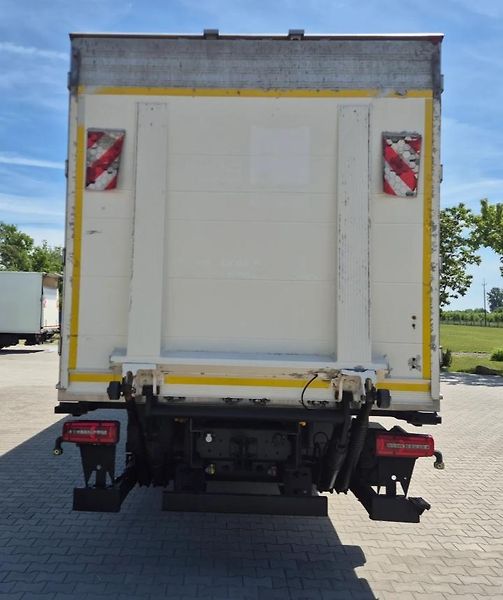 MAN TGS (2016) 26.400 6x2 chlaďák EURO 6 - fotka 6 z 14