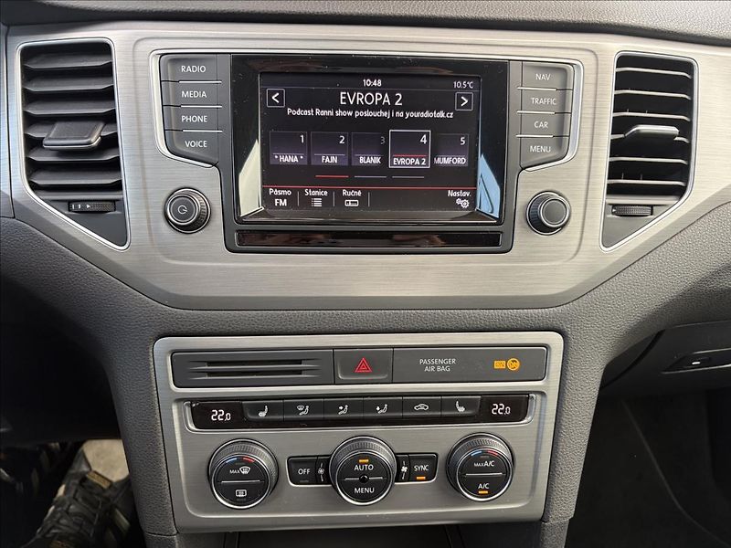 Volkswagen Golf Sportsvan 1,6 TDi 81kW  Serviska,Navigac - fotka 18 z 49