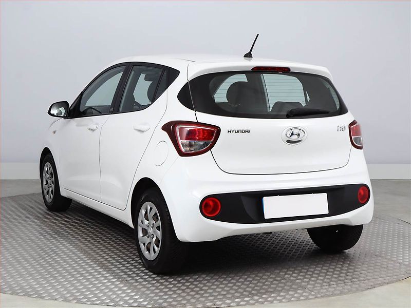 Hyundai i10 (2018) 1.0, Serv.kniha - fotka 4 z 12