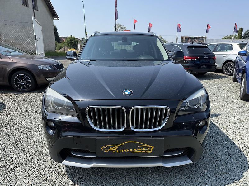 BMW X1 23d XDRIVE AUTOMAT - fotka 2 z 13