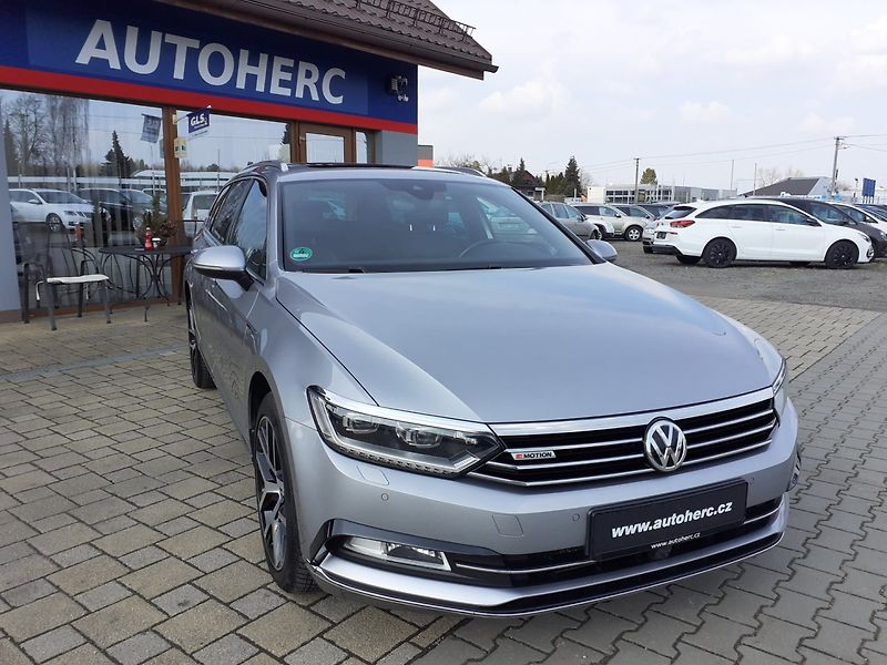 Volkswagen Passat (2018) 2.0 BiTDi 4x4 - fotka 2 z 48
