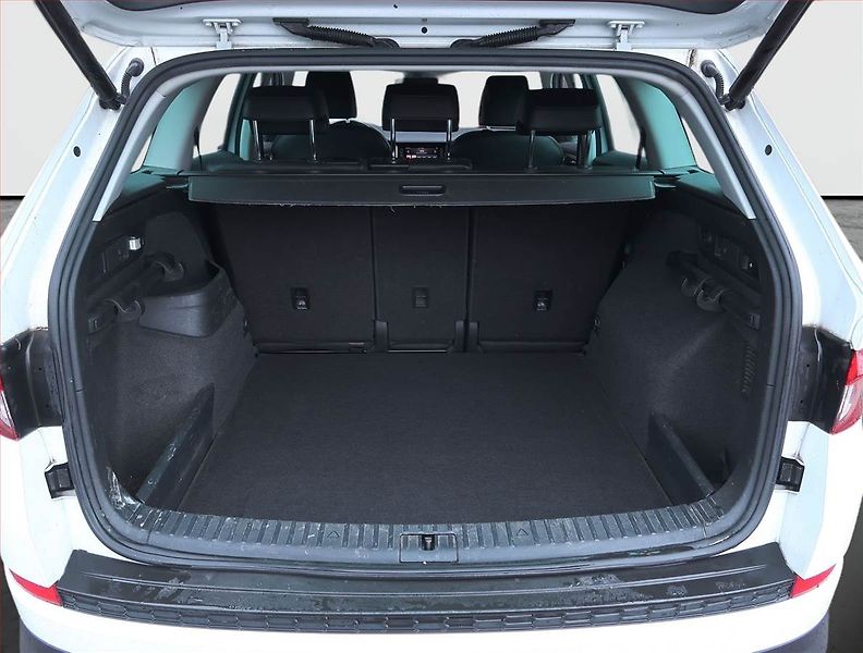 Škoda Kodiaq (2019) 2.0 TDI - fotka 14 z 18