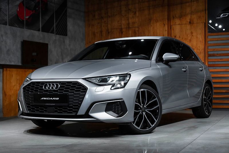 Audi A3 - fotka 3 z 17