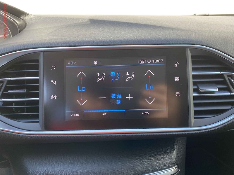 Peugeot 308 (2018) 1.2 PT, Allure, AT, navi, TZ - fotka 16 z 18