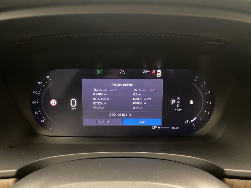 Volvo V90 B4 BRIGHT PLUS AUT REZERVACE - fotka 24 z 48
