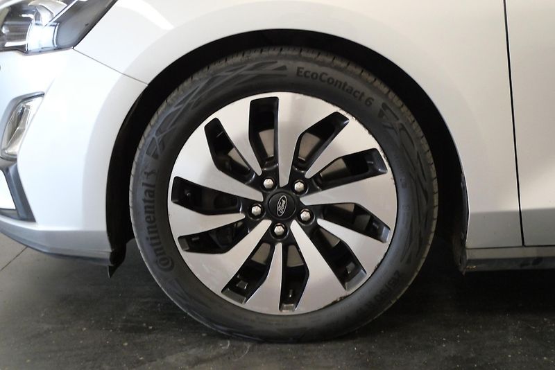 Ford Focus - fotka 10 z 22
