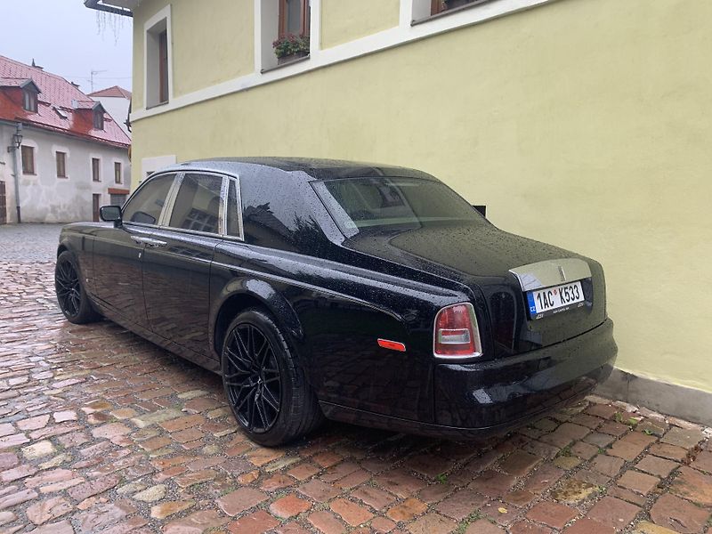Rolls-Royce Phantom (2005) 6.7i v12 Original 42000km - fotka 2 z 10