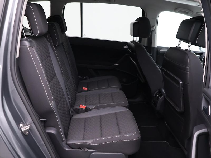 Volkswagen Touran 1,4 TSI 110kW DSG Join 7-Míst - fotka 14 z 35