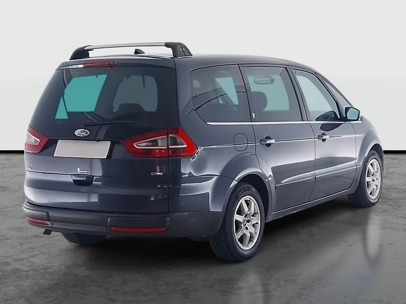 Ford Galaxy (2006) Ghia 2.0 TDCi, 7 míst - fotka 5 z 20