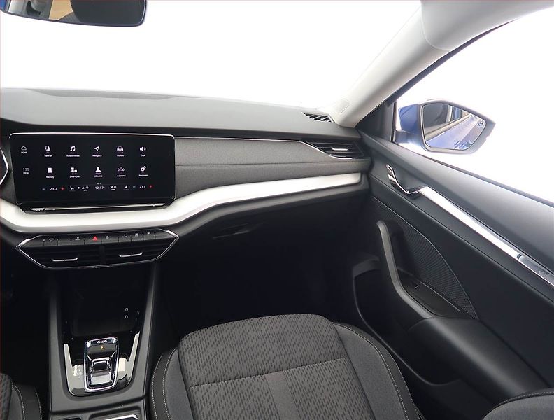 Škoda Octavia (2022) Style 2.0 TSI - fotka 8 z 24